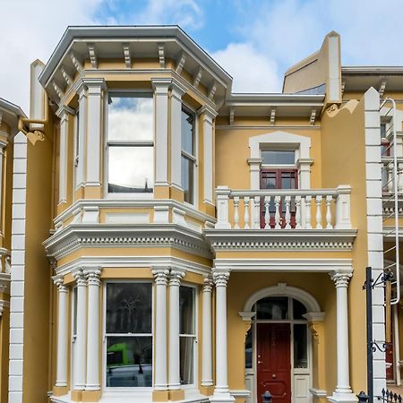 Inner City Executive Living On Stuart Street Dunedin Exterior photo